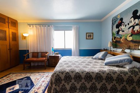 Casa à venda com 357m², 3 quartos e 7 vagasSuite 3