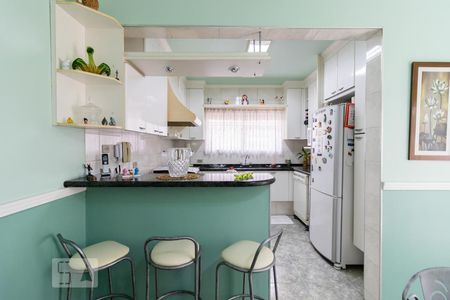 Casa à venda com 357m², 3 quartos e 7 vagasCozinha