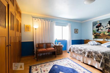 Casa à venda com 357m², 3 quartos e 7 vagasSuite 3