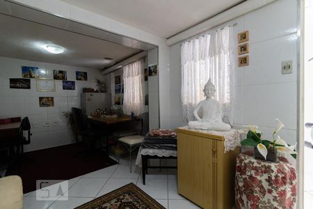 Casa à venda com 357m², 3 quartos e 7 vagasQuarto de Serviço