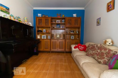 Casa à venda com 357m², 3 quartos e 7 vagasSala do Fundos