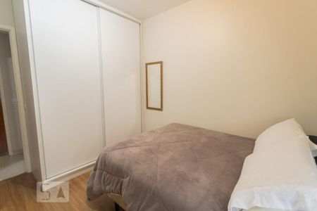 Apartamento para alugar com 80m², 3 quartos e 2 vagas Apartamento para alugar com 80m², 3 quartos e 2 vagasQuarto 1