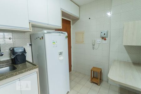 Apartamento para alugar com 80m², 3 quartos e 2 vagas Apartamento para alugar com 80m², 3 quartos e 2 vagasCozinha