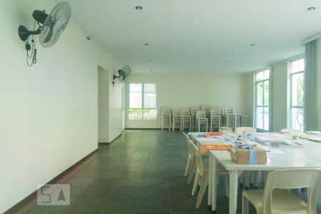Apartamento para alugar com 80m², 3 quartos e 2 vagas Apartamento para alugar com 80m², 3 quartos e 2 vagasSalão de Festas 1
