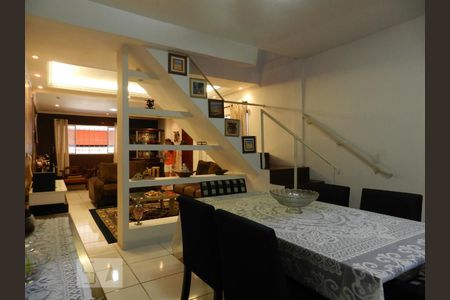 Sala de Jantar de casa à venda com 4 quartos, 250m² em Vila Paulistania, São Paulo