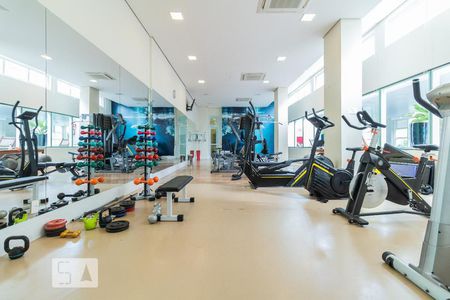 Apartamento para alugar com 37m², 1 quarto e 1 vaga Apartamento para alugar com 37m², 1 quarto e 1 vagaÁrea comum - Academia