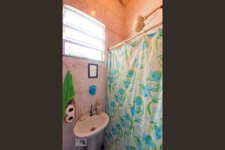 Casa à venda com 100m², 3 quartos e sem vagaBanheiro da Suíte