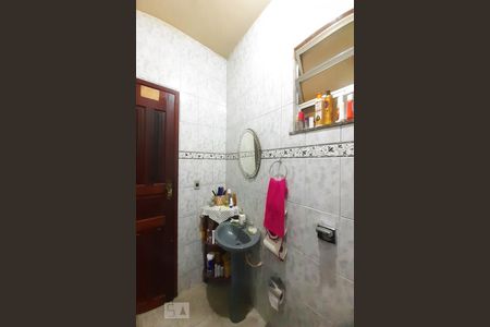 Casa à venda com 100m², 3 quartos e sem vagaBanheiro Social 2