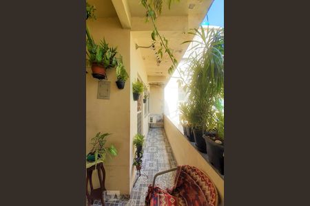 Casa à venda com 100m², 3 quartos e sem vagaVaranda