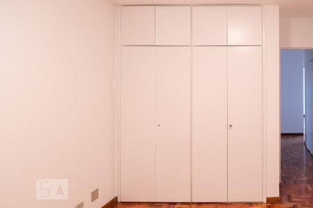 Quarto 1 de apartamento à venda com 3 quartos, 200m² em Jardim América, São Paulo