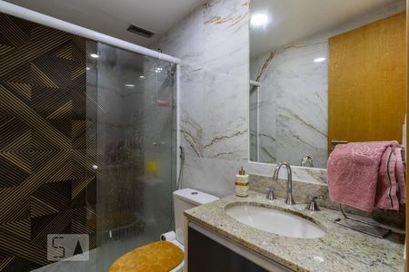 Apartamento à venda com 90m², 2 quartos e 1 vaga Apartamento à venda com 90m², 2 quartos e 1 vagaBanheiro da Suíte 1