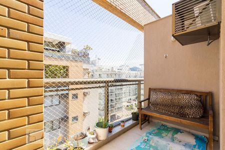 Apartamento à venda com 90m², 2 quartos e 1 vaga Apartamento à venda com 90m², 2 quartos e 1 vagaVaranda da Suíte 1