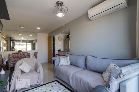 Apartamento à venda com 90m², 2 quartos e 1 vaga Apartamento à venda com 90m², 2 quartos e 1 vagaSala