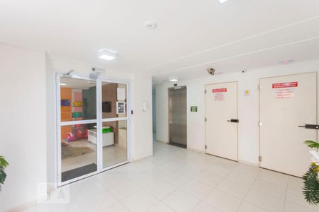 Apartamento à venda com 60m², 2 quartos e 1 vaga Apartamento à venda com 60m², 2 quartos e 1 vagaHall de entrada