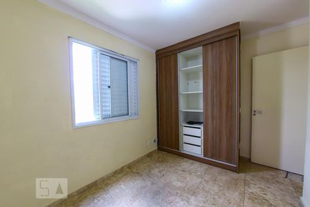 Apartamento para alugar com 71m², 3 quartos e 2 vagasQuarto 2