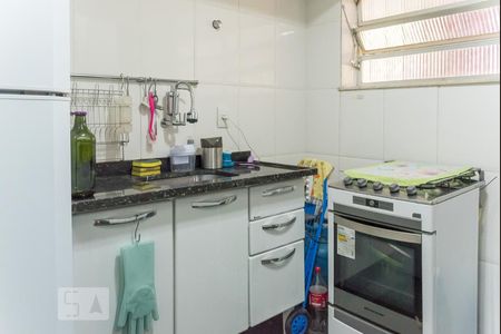 Apartamento à venda com 86m², 2 quartos e sem vagaCozinha