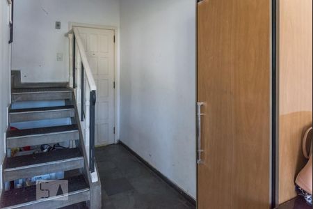 Apartamento à venda com 86m², 2 quartos e sem vagaEscadas