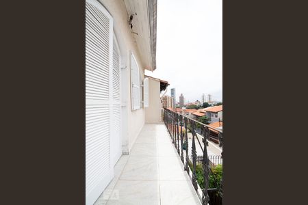 Casa à venda com 270m², 4 quartos e 2 vagasVista do quarto 2