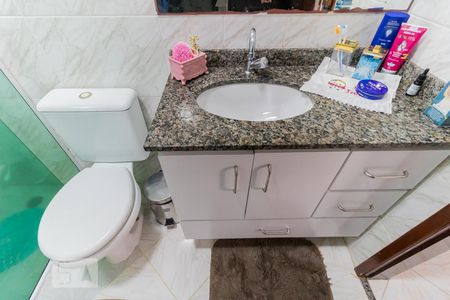 Casa à venda com 95m², 3 quartos e 2 vagas Casa à venda com 95m², 3 quartos e 2 vagasDetalhe banheiro