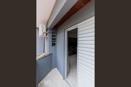 Casa à venda com 95m², 3 quartos e 2 vagas Casa à venda com 95m², 3 quartos e 2 vagasSacada da Suíte