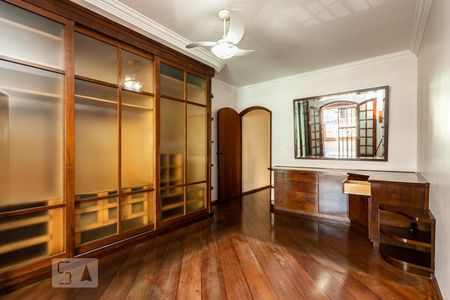 Quarto suíte  de casa à venda com 3 quartos, 190m² em Vila Talarico, São Paulo