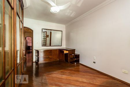 Quarto suíte  de casa para alugar com 4 quartos, 190m² em Vila Talarico, São Paulo