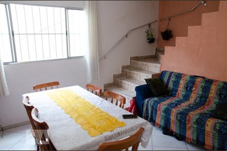 Casa à venda com 140m², 3 quartos e 2 vagasCozinha - Copa