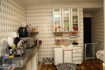 Casa à venda com 291m², 4 quartos e 2 vagasCozinha