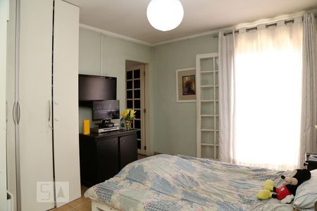 Casa à venda com 291m², 4 quartos e 2 vagasQuarto 3 - Suíte