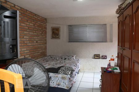 Casa à venda com 291m², 4 quartos e 2 vagasQuarto 4 - Suíte