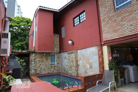 Casa à venda com 291m², 4 quartos e 2 vagasPiscina