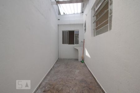 Área de Serviço de casa para alugar com 1 quarto, 42m² em Vila Sônia, São Paulo