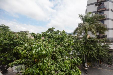 Apartamento à venda com 92m², 2 quartos e 1 vagaVista Quarto 2