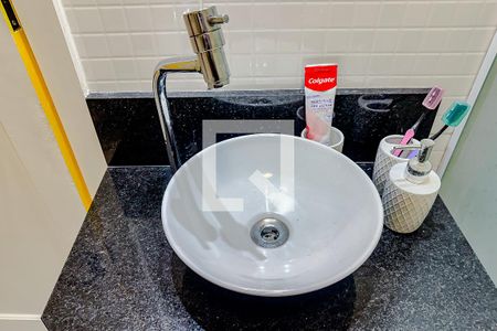 Apartamento à venda com 90m², 2 quartos e sem vagaBanheiro