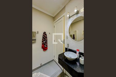 Apartamento à venda com 90m², 2 quartos e sem vagaBanheiro