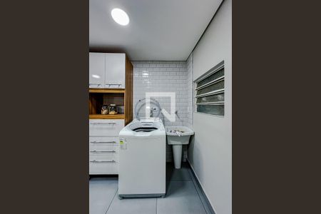 Apartamento à venda com 90m², 2 quartos e sem vagaÁrea de Serviço