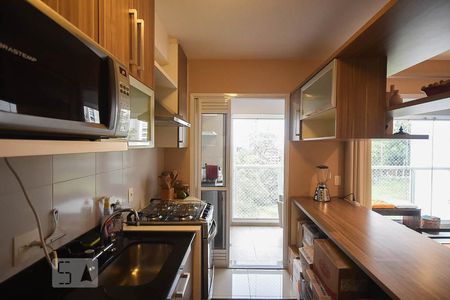 Apartamento para alugar com 84m², 2 quartos e 2 vagas Apartamento para alugar com 84m², 2 quartos e 2 vagasCozinha