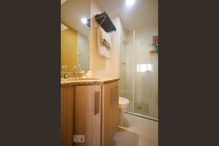 Apartamento para alugar com 84m², 2 quartos e 2 vagas Apartamento para alugar com 84m², 2 quartos e 2 vagasBanheiro suíte 1