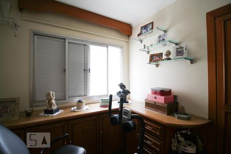 Apartamento à venda com 110m², 3 quartos e 2 vagasQuarto 2