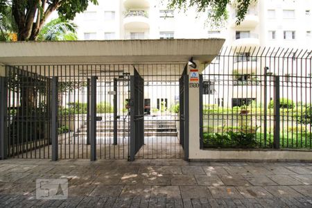 Apartamento à venda com 110m², 3 quartos e 2 vagasFachada 