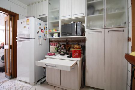 Apartamento à venda com 110m², 3 quartos e 2 vagasCozinha