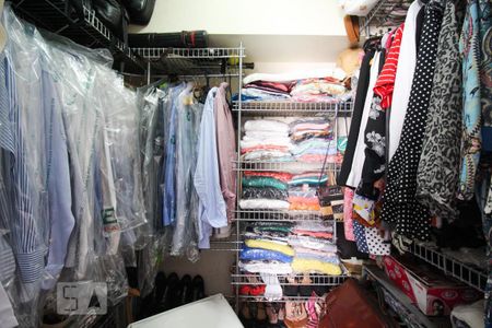 Apartamento à venda com 110m², 3 quartos e 2 vagasCloset da Suíte 