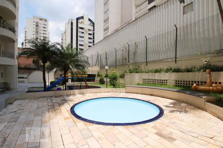 Apartamento à venda com 110m², 3 quartos e 2 vagasÁrea comum - Piscina