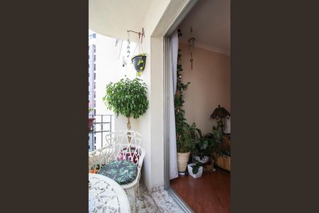 Varanda Sala  de apartamento à venda com 3 quartos, 110m² em Indianópolis, São Paulo