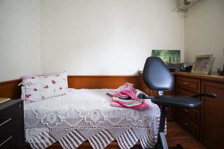 Apartamento à venda com 110m², 3 quartos e 2 vagasQuarto 2