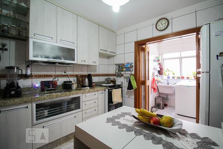Apartamento à venda com 110m², 3 quartos e 2 vagasCozinha