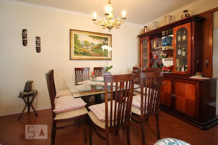 Sala  de apartamento à venda com 3 quartos, 110m² em Indianópolis, São Paulo