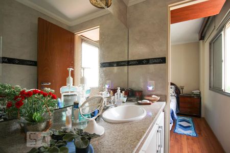 Apartamento à venda com 110m², 3 quartos e 2 vagasBanheiro da Suíte 