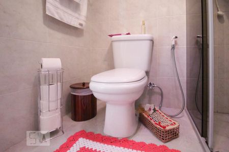 Apartamento à venda com 110m², 3 quartos e 2 vagasBanheiro 