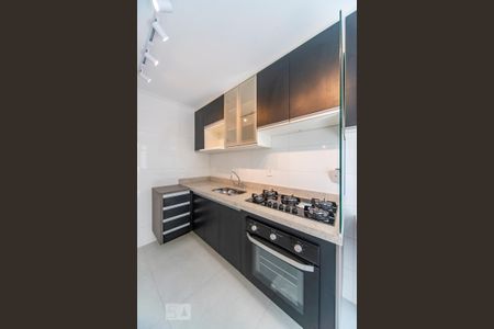 Cozinha  de apartamento para alugar com 2 quartos, 67m² em Bela Vista, Santo André